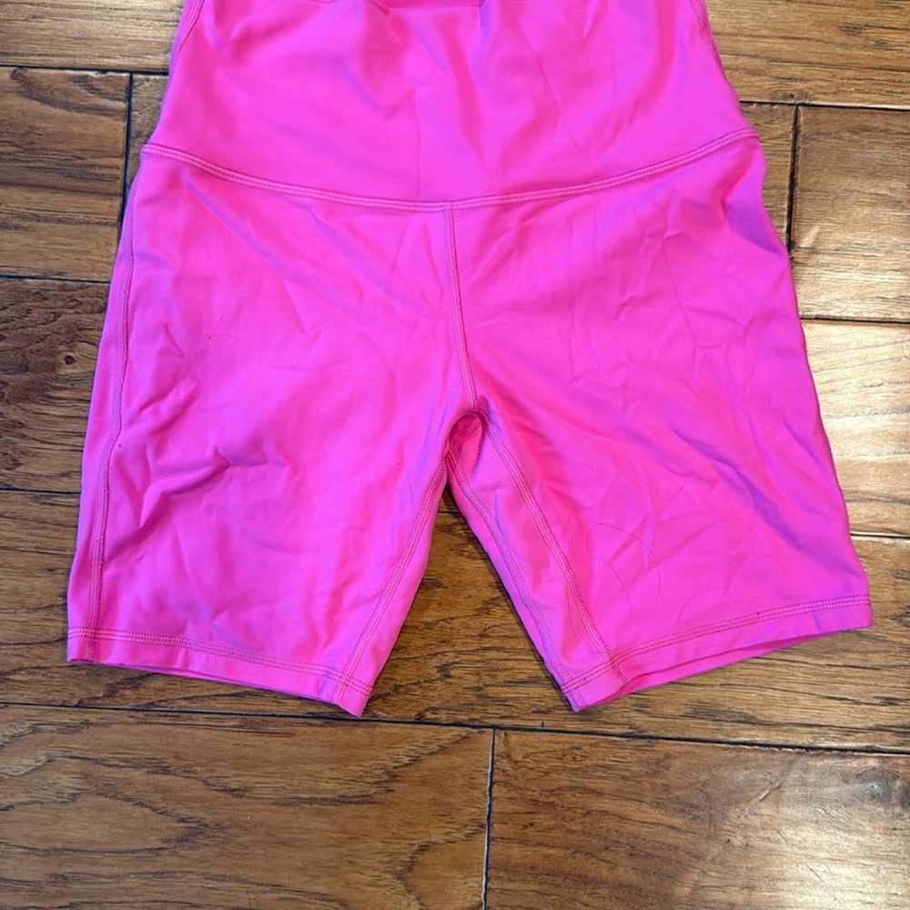 Lululemon Athletica Pink Athletic Shorts High Waist Moisture-Wicking 6 inch